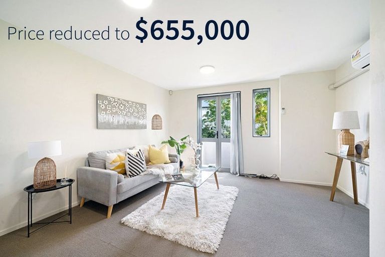 Photo of property in 49 Albionvale Road, Glen Eden, Auckland, 0602