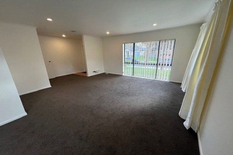 Photo of property in 9 Ardkeen Place, East Tamaki, Auckland, 2016