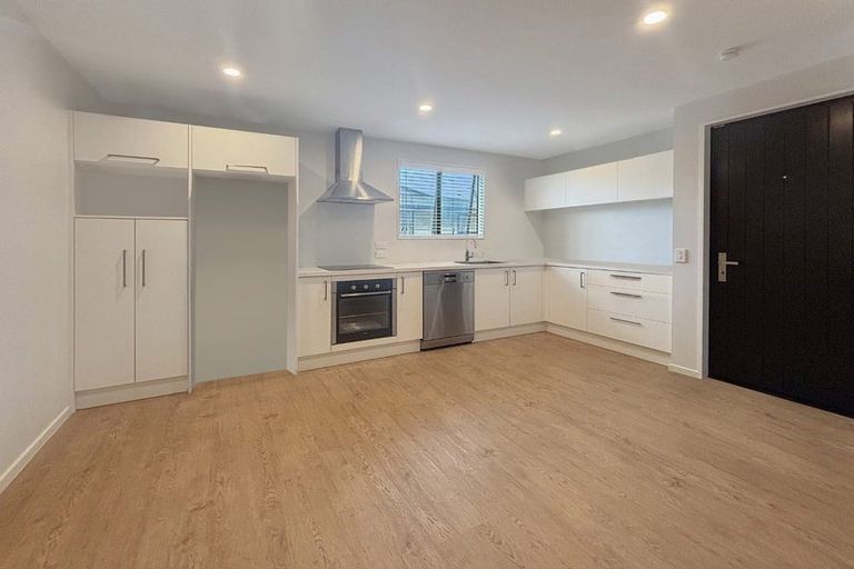 Photo of property in 4/45 Heywood Terrace, Richmond, Christchurch, 8013