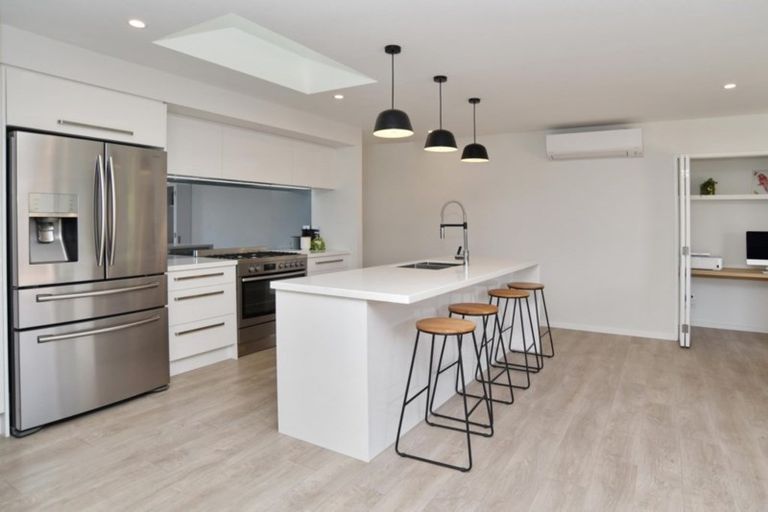 Photo of property in 4 Wairepo Close, Rangiora, 7400