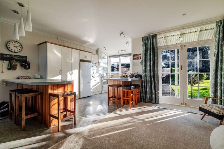 Photo of property in 502 Stoney Creek Road, Kelvin Grove, Palmerston North, 4470