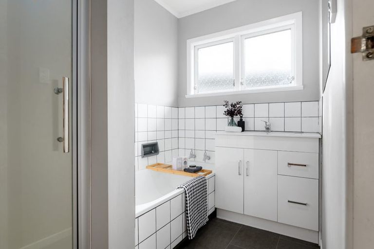 Photo of property in 48 Fitzroy Avenue, Fitzroy, Hamilton, 3206