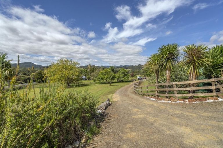 Photo of property in 2787a Tapu Coroglen Road, Coroglen, Whitianga, 3591