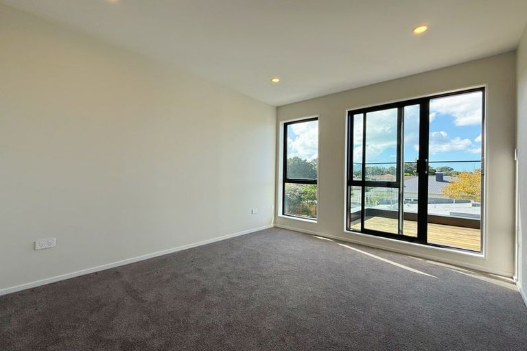 Photo of property in 13c Dominion Street, Takapuna, Auckland, 0622