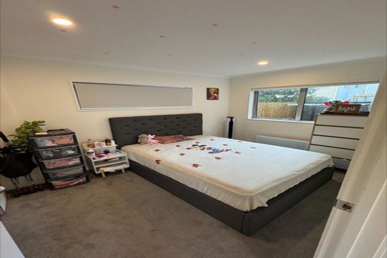 Photo of property in 13e Sealord Place, Clendon Park, Auckland, 2103