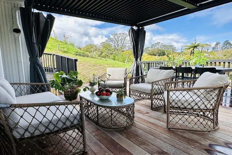 Photo of property in 43f Terry Smyth Drive, Kumeu, 0892