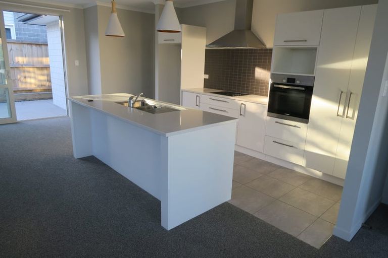 Photo of property in 31 Denny Hulme Drive, Mount Maunganui, 3116