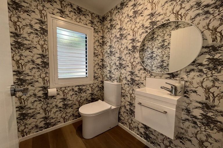 Photo of property in 92a Lemon Street, New Plymouth, 4312