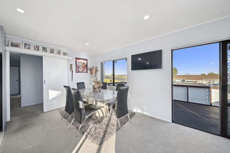 Photo of property in 2/86 Alfriston Road, Manurewa East, Auckland, 2102