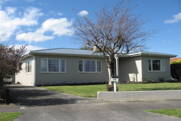Photo of property in 5 Strathmore Place, Awapuni, Palmerston North, 4412