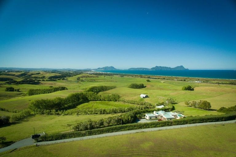 Photo of property in 114 Mountfield Road, Waipu, 0582