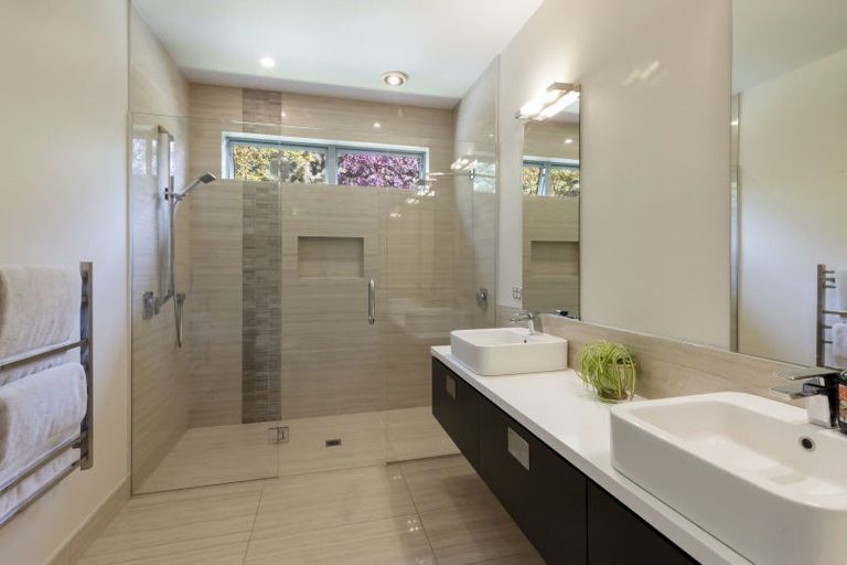 Photo of property in 19 Hall Road, Bannockburn, Cromwell, 9384