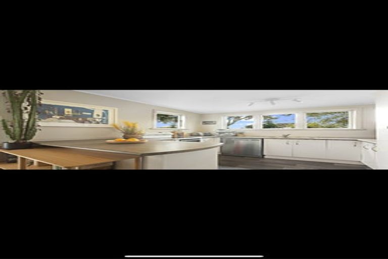 Photo of property in 19 Rimu Street, New Lynn, Auckland, 0600