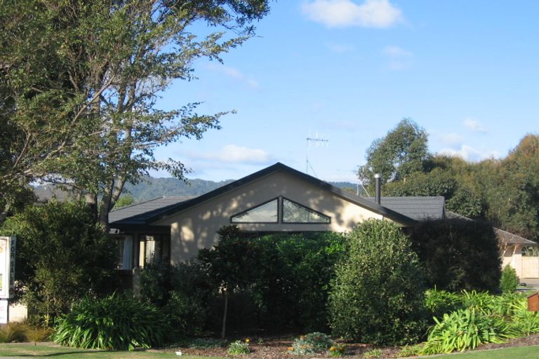 Photo of property in 116 Langdale Avenue, Paraparaumu, 5032