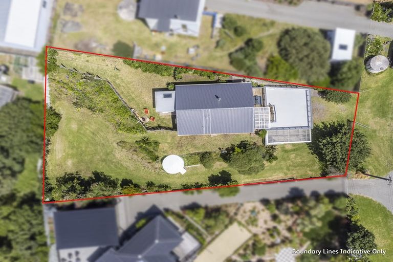 Photo of property in 42 Rodney Avenue, Te Horo Beach, Otaki, 5581