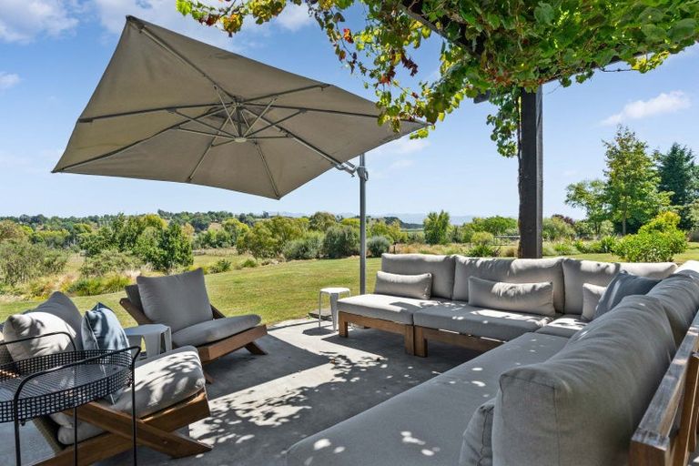 Photo of property in 147 Black Rock Road, Te Ore Ore, Masterton, 5886