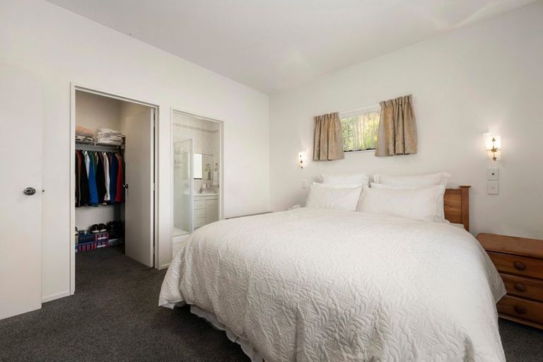 Photo of property in 23 Ring Lane, Paparangi, Wellington, 6037