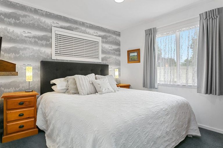 Photo of property in 85 Marina Terrace, Kinloch, Taupo, 3377