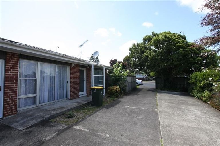 Photo of property in 2/268 Pakuranga Road, Pakuranga Heights, Auckland, 2010