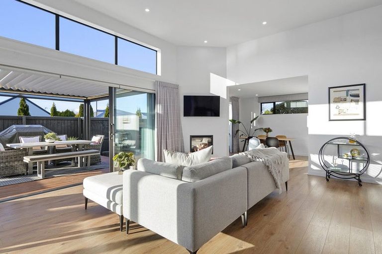 Photo of property in 1 Sorrel Gate, Halswell, Christchurch, 8025