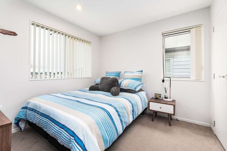 Photo of property in 60 Pencaitland Drive, Flat Bush, Auckland, 2019