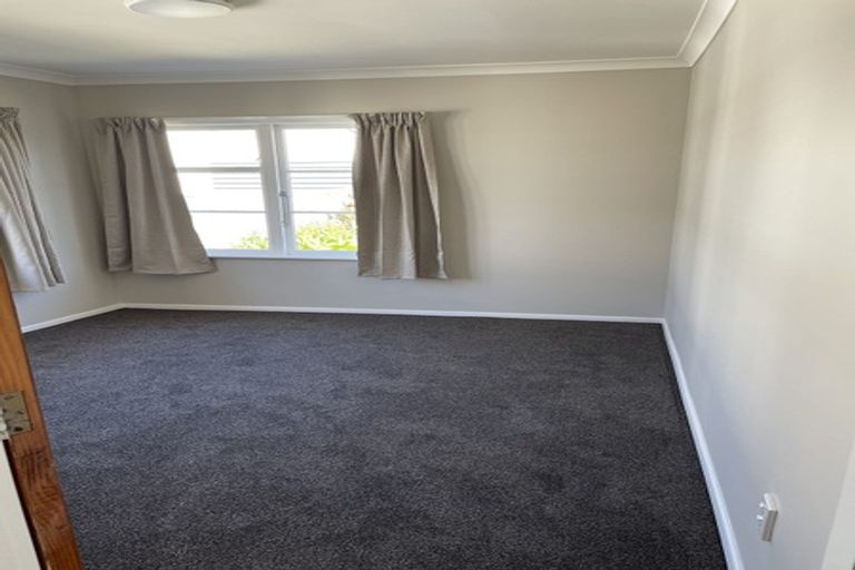 Photo of property in 36 Mcparland Street, Ebdentown, Upper Hutt, 5018
