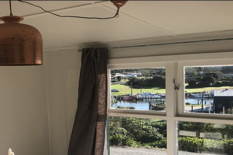 Photo of property in 12 Komiti Road, Tinopai, 0593