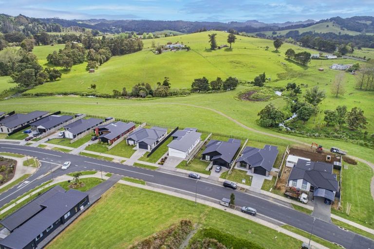 Photo of property in 109 Wairau Drive, Tikipunga, Whangarei, 0112