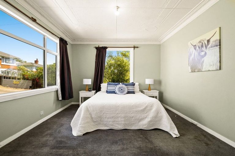 Photo of property in 8a Scotland Terrace, Green Island, Dunedin, 9018