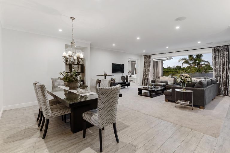 Photo of property in 13 Milano Boulevard, Karaka, Papakura, 2113