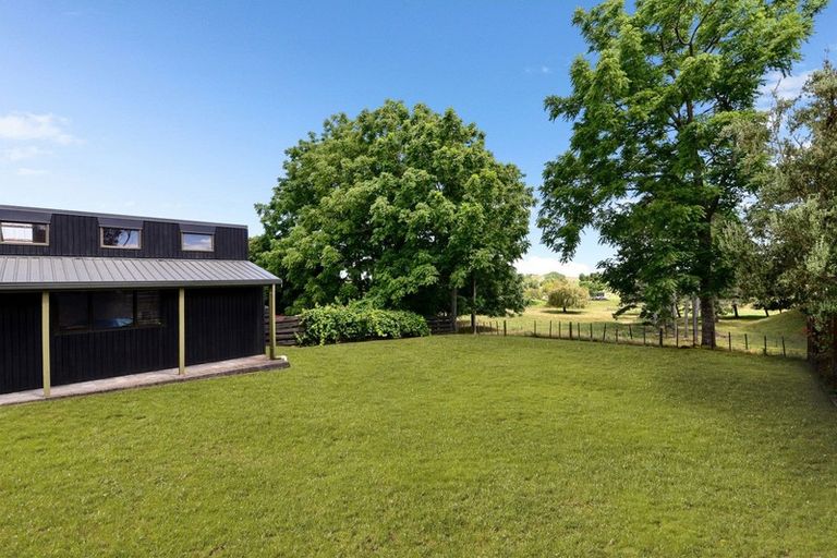 Photo of property in 57 Gibson Road, Dinsdale, Hamilton, 3204