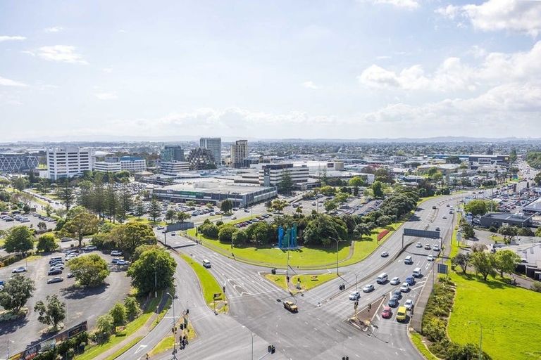 Photo of property in 1408/8 Lakewood Court, Manukau, Auckland, 2104