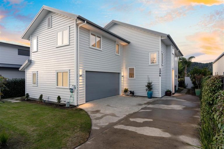Photo of property in 108b Riverview Road, Whangamata, 3620