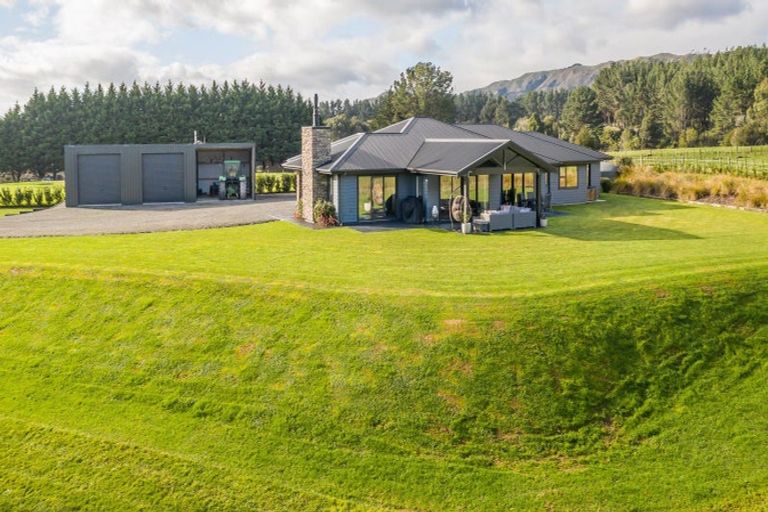 Photo of property in 208 Potts Road, Koputaroa, Levin, 5571
