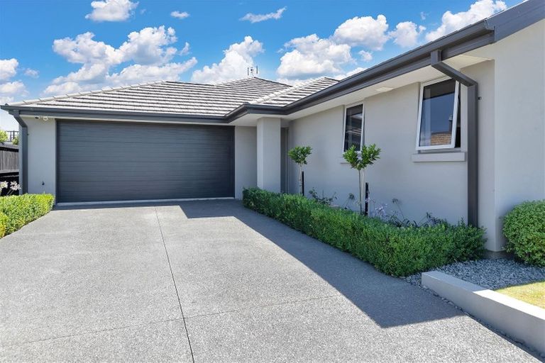 Photo of property in 23 Churchill Drive, Rangiora, 7400