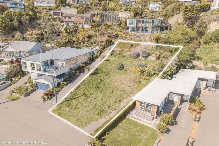 Photo of property in 1/42a Main Road, Mount Pleasant, Christchurch, 8081