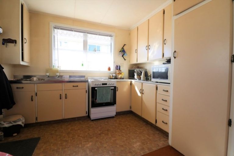 Photo of property in 65 Charlton Road, Gore, 9710