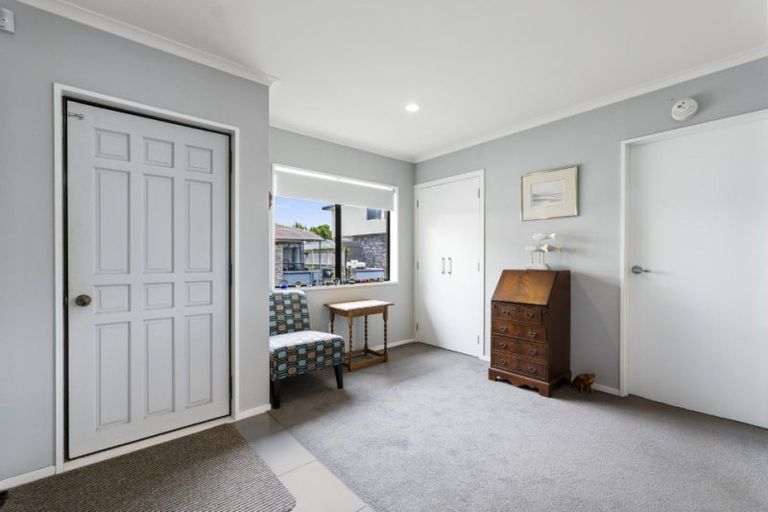 Photo of property in 2 Finlowe Way, Otumoetai, Tauranga, 3110