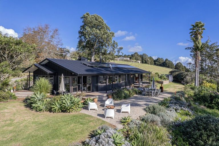 Photo of property in 122 Going Road, Ruatangata West, Kamo, 0185