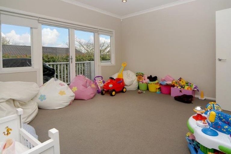 Photo of property in 68 Whitehaven Road, Glendowie, Auckland, 1071