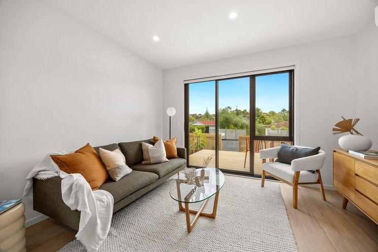 Photo of property in 30e Flaxdale Street, Birkdale, Auckland, 0626