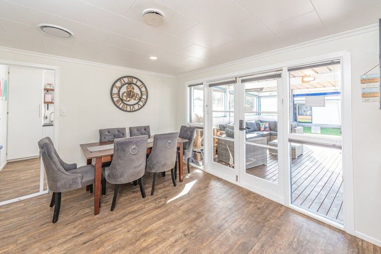 Photo of property in 50 Fitzherbert Avenue, Tawhero, Whanganui, 4501