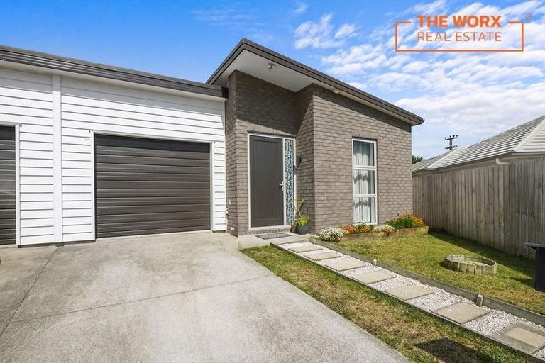 Photo of property in 5 Sauterne Road, Kumeu, 0810