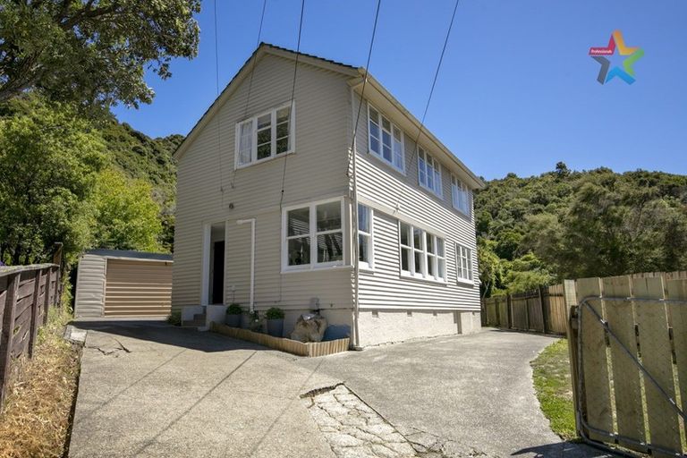 Photo of property in 13 Boyd Grove, Naenae, Lower Hutt, 5011