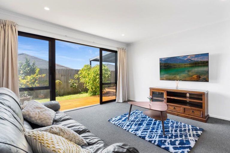 Photo of property in 125 Penetaka Heights, Pyes Pa, Tauranga, 3112