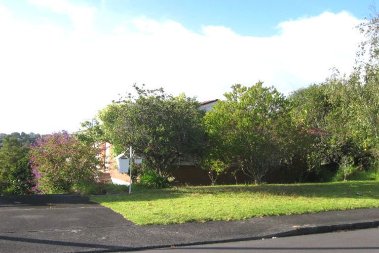Photo of property in 21 Welland Place, Hillcrest, Auckland, 0627
