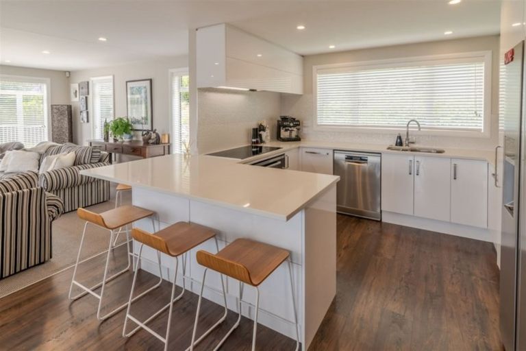 Photo of property in 12 Settlers Hill, Akaroa, 7520