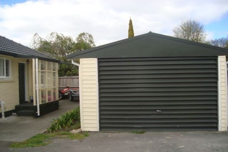 Photo of property in 24a Canberra Place, Redwood, Christchurch, 8051