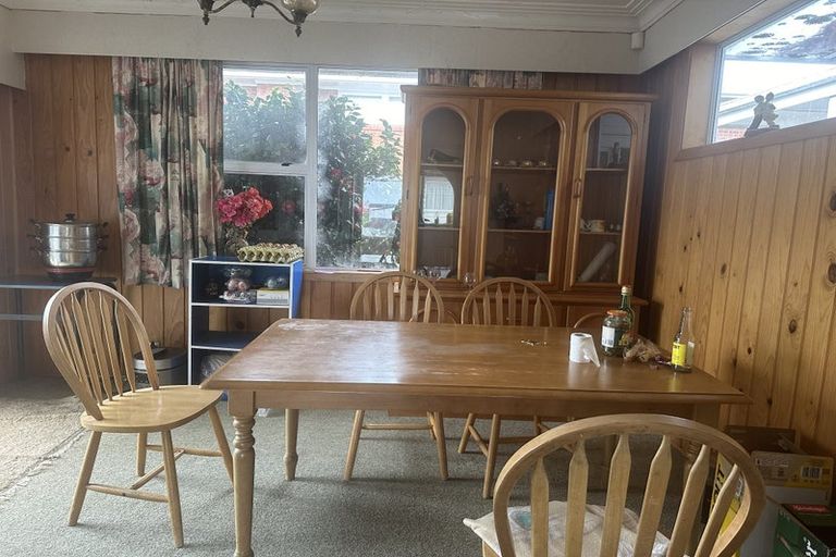 Photo of property in 15 Lewis Road, Pakuranga, Auckland, 2010