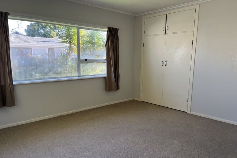 Photo of property in 1/4 Campbell Place, Papakura, 2110